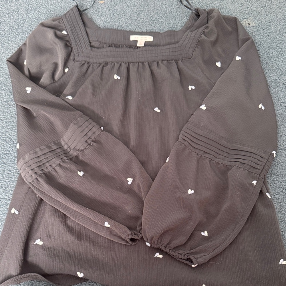 LC Lauren Conrad Dark Gray Heart Blouse